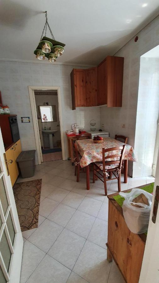 Ferienwohnung Casa Rosi Nel Cuore Di Napoli Exterior foto