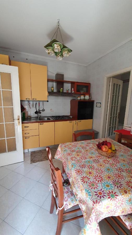 Ferienwohnung Casa Rosi Nel Cuore Di Napoli Exterior foto